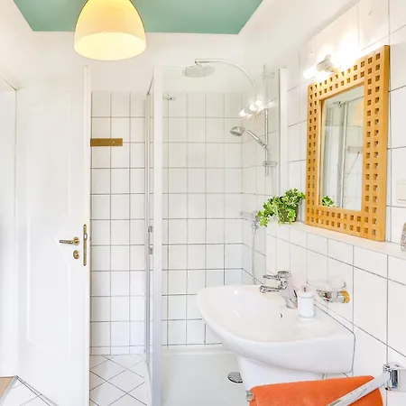 Ferienhaus Fuchsweg Holiday home Tribseer Vorstadt